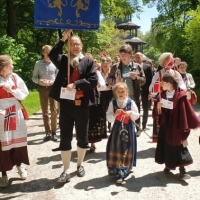 gk_NiB_17-mai_umzug